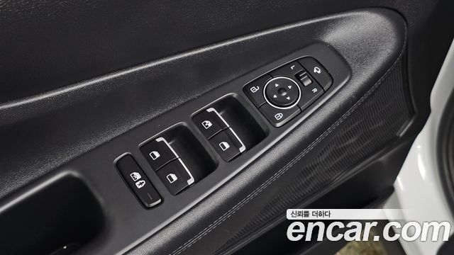 Hyundai Santafe 2021 — photo 29