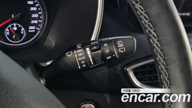 Hyundai Santafe 2021 — photo 31