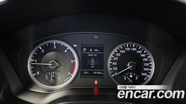 Hyundai Santafe 2019 — photo 8