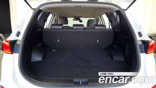 Hyundai Santafe 2019 — photo 20