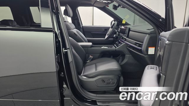 Hyundai Santafe 2024 — photo 16