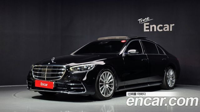 Mercedes-Benz S-Class 2022 — photo 1