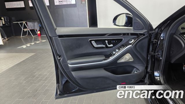 Mercedes-Benz S-Class 2022 — photo 14