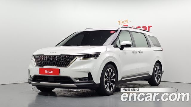 Kia Canival 2022 — photo 1