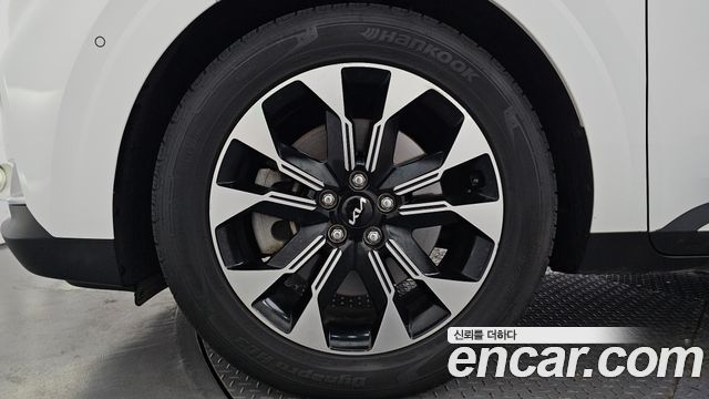 Kia Canival 2022 — photo 5
