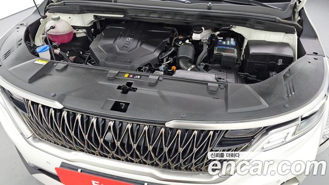 Kia Canival 2022 — photo 6