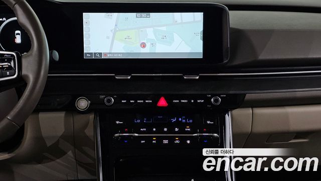 Kia Canival 2022 — photo 21
