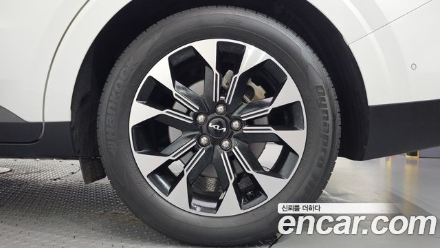 Kia Canival 2022 — photo 7