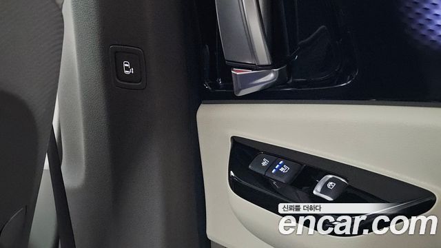 Kia Canival 2022 — photo 30