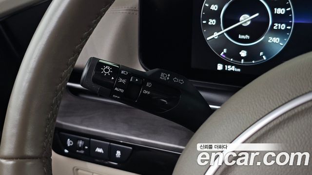 Kia Canival 2022 — photo 31