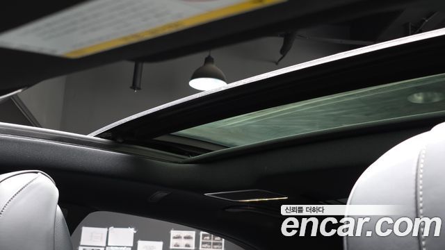 Mercedes-Benz S-Class 2020 — photo 24
