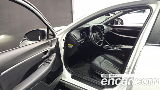 Hyundai Sonata 2020 — photo 13