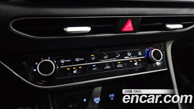 Hyundai Sonata 2020 — photo 22
