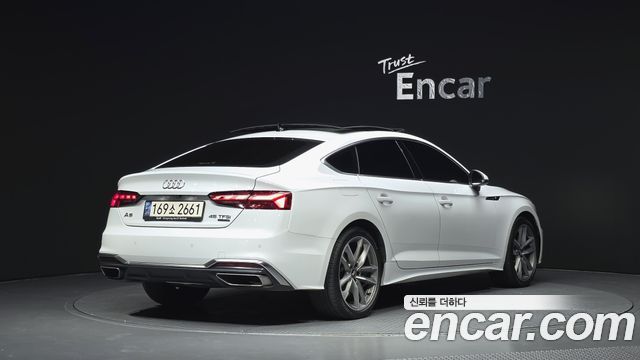 Audi A5 2021 — photo 2