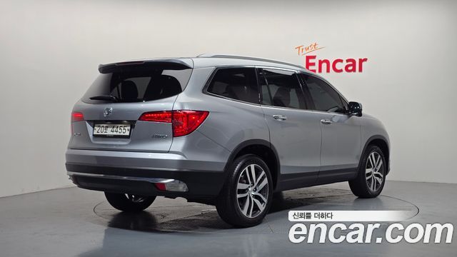 Honda Pilot 2017 — photo 2