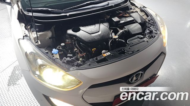 Hyundai i30 2012 — photo 6