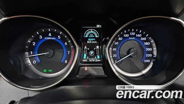 Hyundai i30 2012 — photo 8