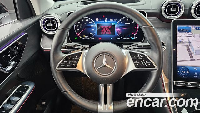 Mercedes-Benz GLC-Class 2023 — photo 19