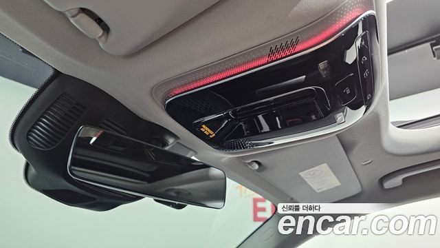 Mercedes-Benz GLC-Class 2023 — photo 29