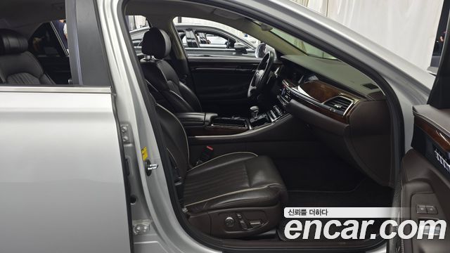 Genesis EQ900 2016 — photo 11