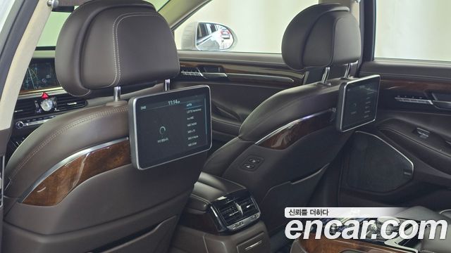 Genesis EQ900 2016 — photo 20