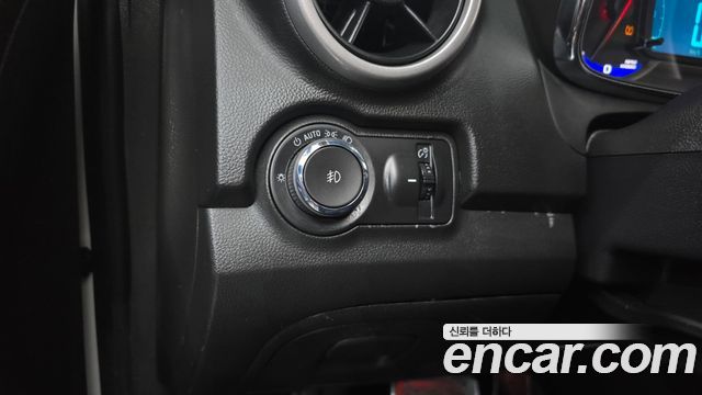 Chevrolet Korea Trax 2016 — photo 22