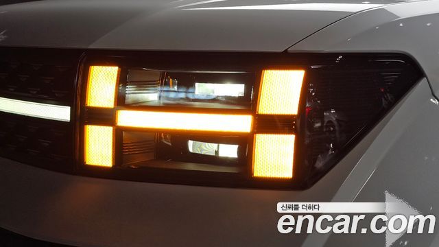 Hyundai Santafe 2024 — photo 8