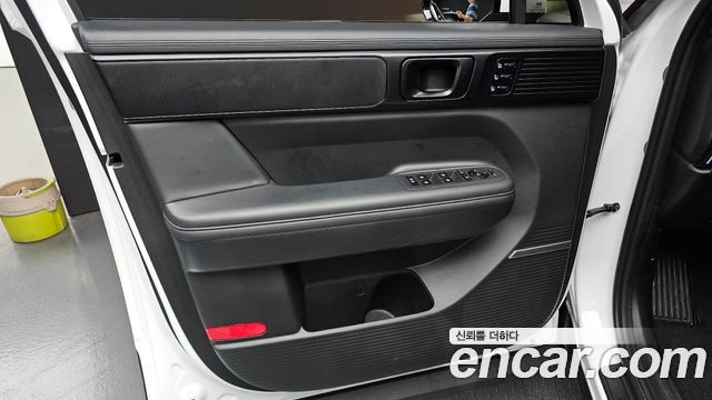 Hyundai Santafe 2024 — photo 14