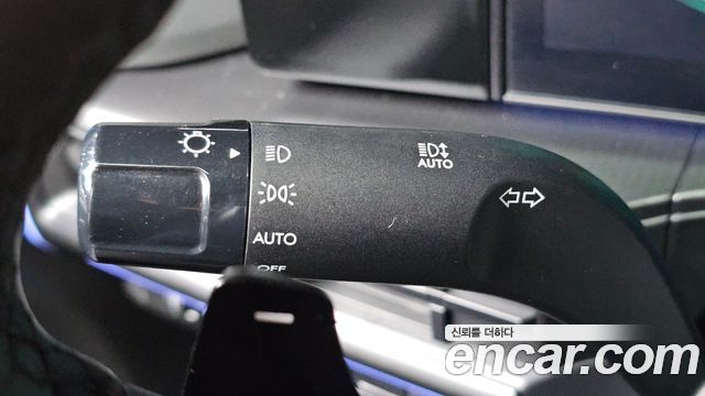 Hyundai Santafe 2024 — photo 32