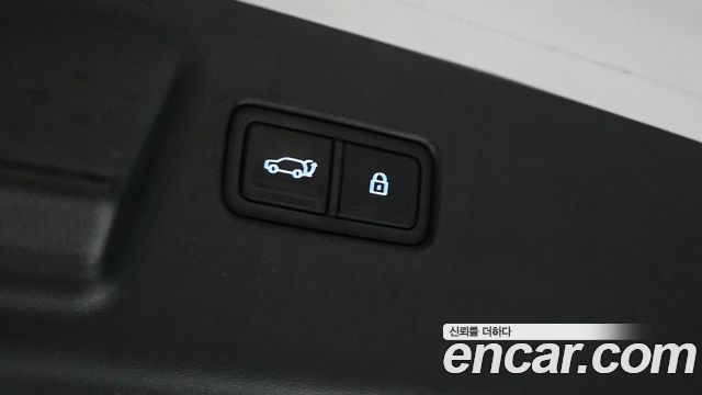 Hyundai Santafe 2024 — photo 34