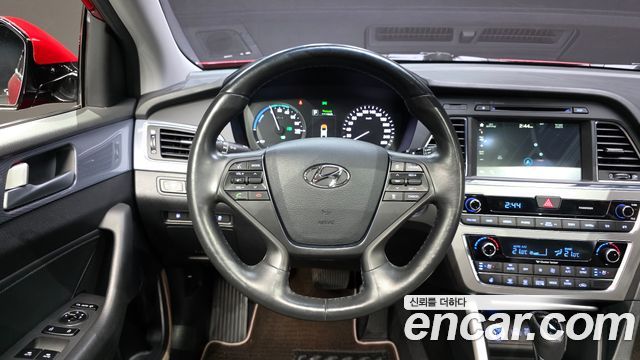 Hyundai Sonata 2015 — photo 12
