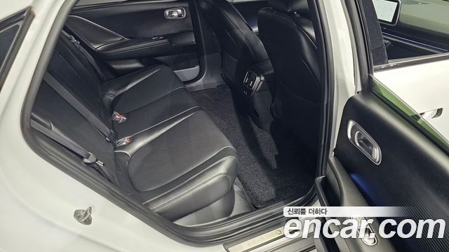 Hyundai Ioniq6 2025 — photo 17