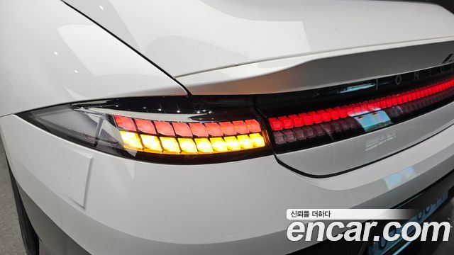 Hyundai Ioniq6 2025 — photo 9