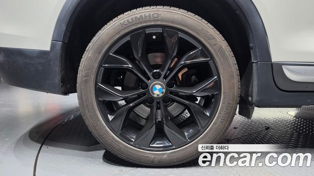 BMW X4 2016 — photo 5