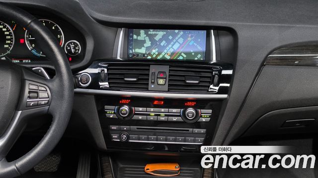 BMW X4 2016 — photo 13