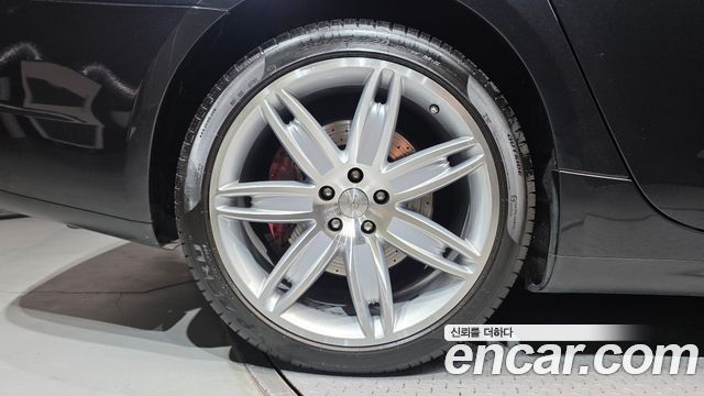 Maserati Quattroporte 2014 — photo 5