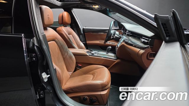 Maserati Quattroporte 2014 — photo 11