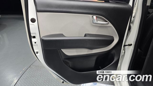 Kia RAY 2022 — photo 15