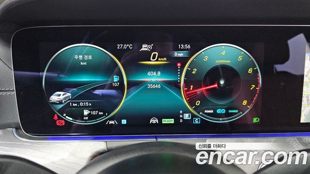 Mercedes-Benz CLS-Class 2023 — photo 11