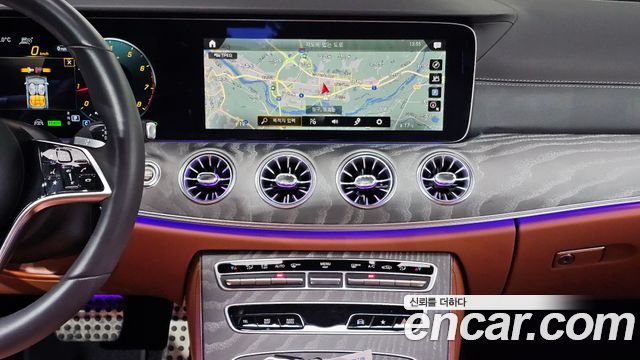 Mercedes-Benz CLS-Class 2023 — photo 20