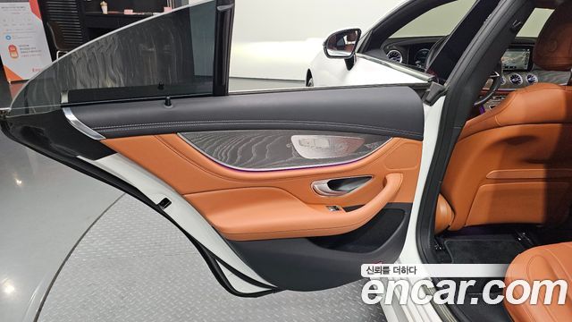 Mercedes-Benz CLS-Class 2023 — photo 15