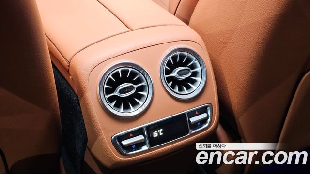 Mercedes-Benz CLS-Class 2023 — photo 33