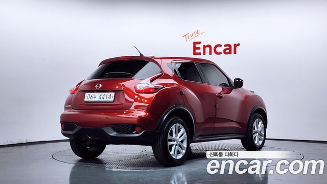 Nissan Juke 2017 — photo 2