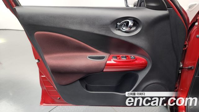 Nissan Juke 2017 — photo 14