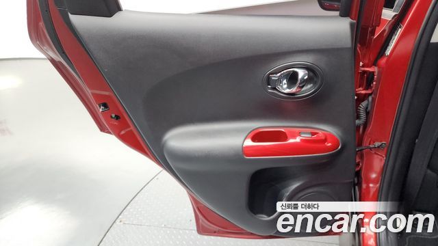 Nissan Juke 2017 — photo 15