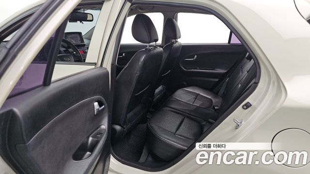 Kia morning 2012 — photo 19