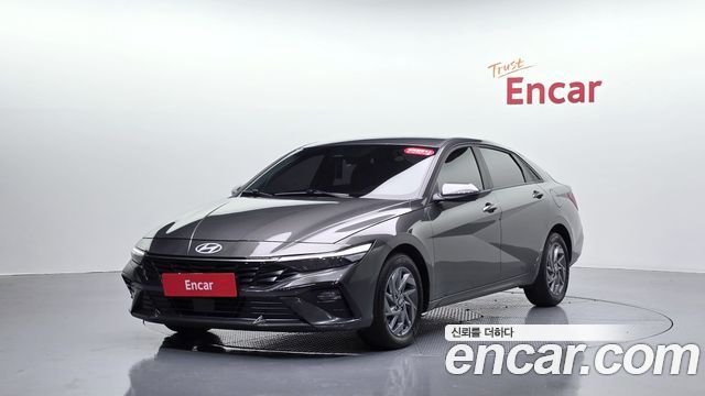 Hyundai AVANTE 2025 — photo 33