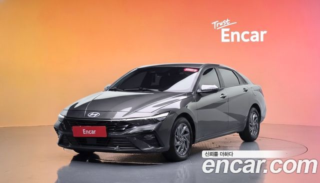 Hyundai AVANTE 2025 — photo 1
