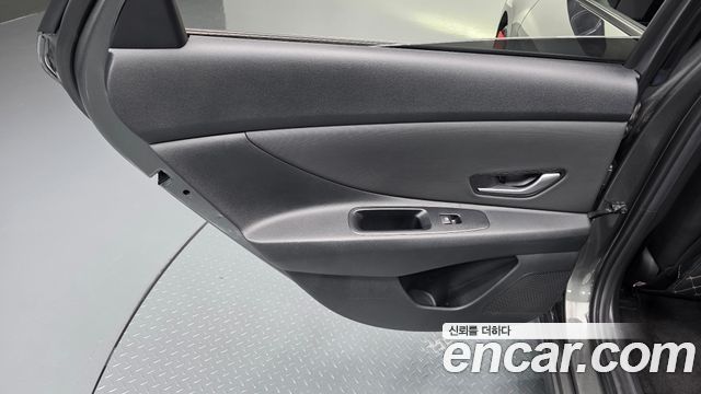 Hyundai AVANTE 2025 — photo 15