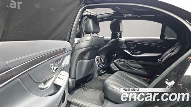 Mercedes-Benz S-Class 2020 — photo 12